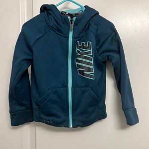 Nike sweater size 2T